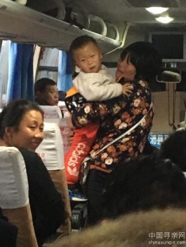 失踪人员：遇到两个女子抱的小孩像拐的！