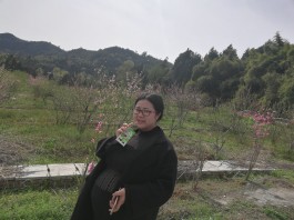 失踪人员：李小芳